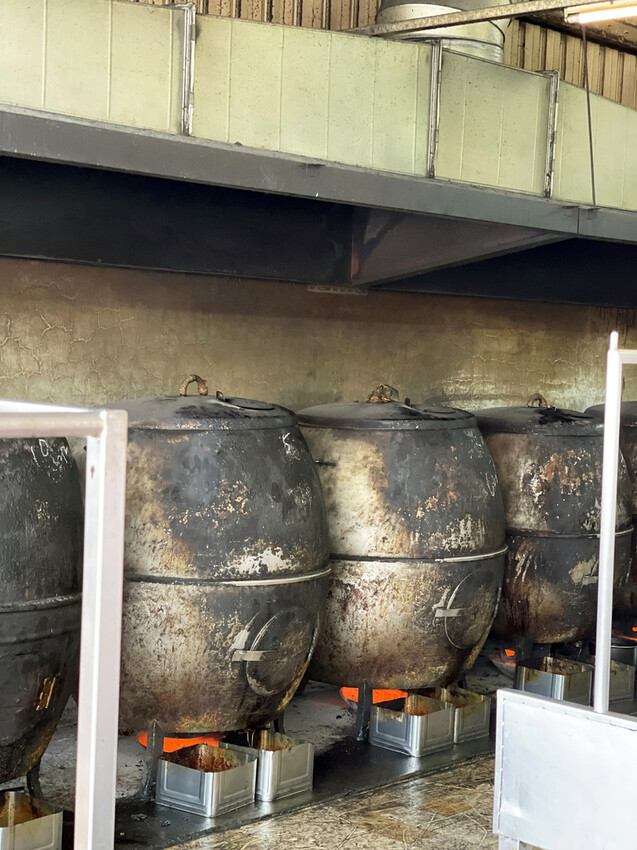 高雄平價烤鴨分享:仁武烤鴨排隊美食,內用現吃有冷氣,停車方便 高雄平價烤鴨分享:仁武烤鴨排隊美食,內用現吃有冷氣,停車方便