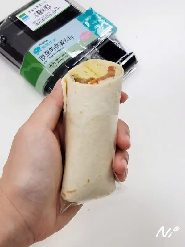 202504 全家Family Mart【植覺生活】厚蛋時蔬握沙拉 202504 全家Family Mart【植覺生活】厚蛋時蔬握沙拉