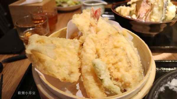 稻禾烏龍麵：【台中美食】現點現做，生菜沙拉吃到飽，稻禾烏龍麵天丼@勤美