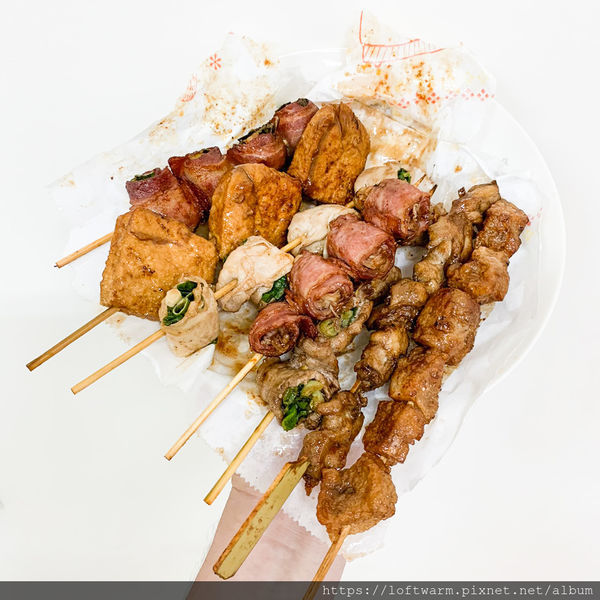 /tmp/phponA49E /tmp/phponA49E