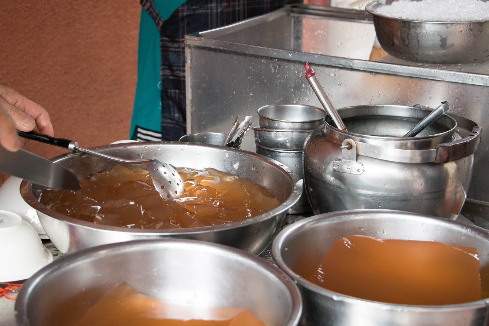 【台南│無名愛玉冰】晨起的涼意,立吞最在地,宮後街口早鳥限定愛玉冰!