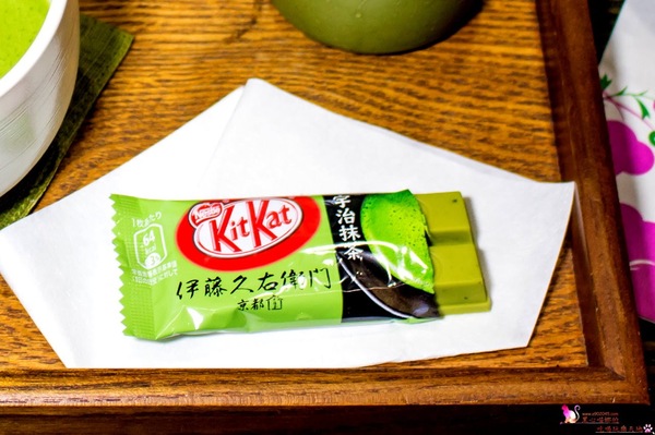 宇治 玩笑亭：高雄新興︱宇治．玩笑亭　我的抹茶霜淇淋首選！