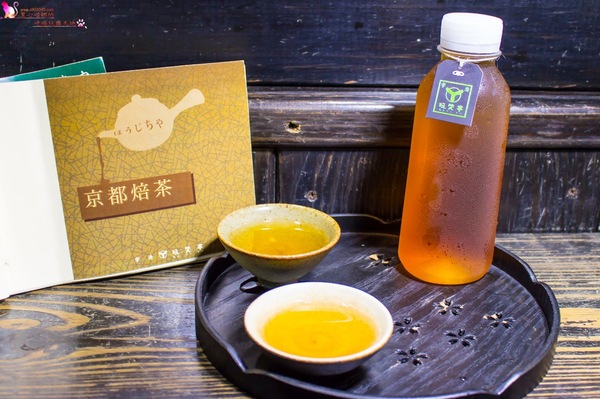 宇治 玩笑亭：高雄新興︱宇治．玩笑亭　我的抹茶霜淇淋首選！