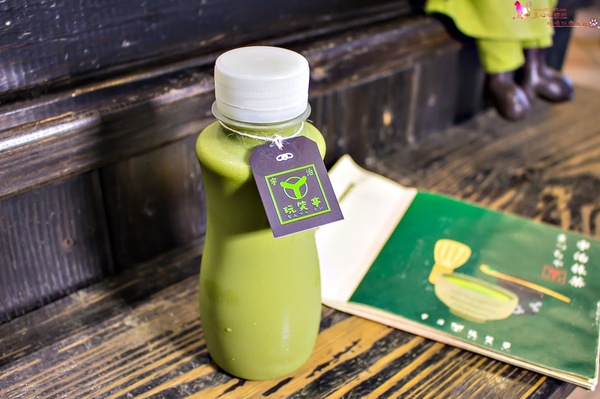 宇治 玩笑亭：高雄新興︱宇治．玩笑亭　我的抹茶霜淇淋首選！