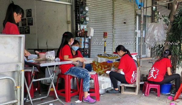 吳氏蚵捲：東石在地風味‧吳氏蚵捲