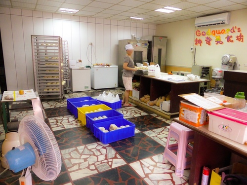 牛埔一號：(體驗)[淡水區]CP大破錶!!!健康、美味、實在的起司包子/饅頭~牛埔一號