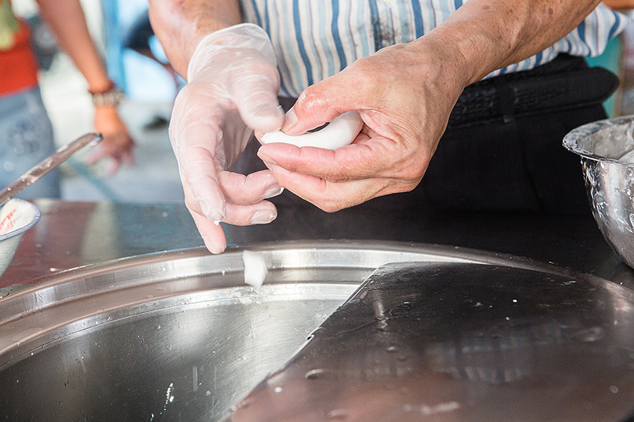 |食|台南小吃三十八 六甲 開立百年的老店 媽祖廟剉冰店