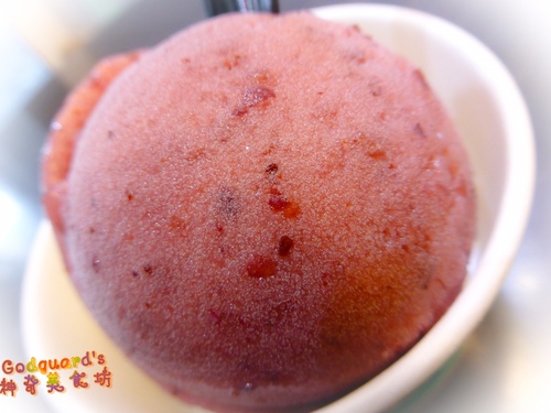 ICE-ON愛饗冰品：(體驗)[民生社區] 台北最讚的義大利冰淇淋&雪酪~除地點外無懈可擊~ICE-ON愛饗冰品