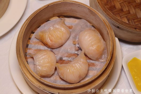 西華飯店-怡園：台北西華‧萬豪酒店2017冠軍鴨『西華飯店-怡園』冰火烤鴨三重奏/捷運中山國中站