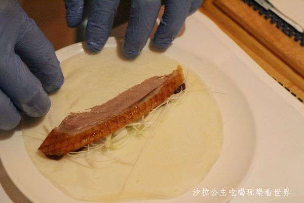 西華飯店-怡園：台北西華‧萬豪酒店2017冠軍鴨『西華飯店-怡園』冰火烤鴨三重奏/捷運中山國中站