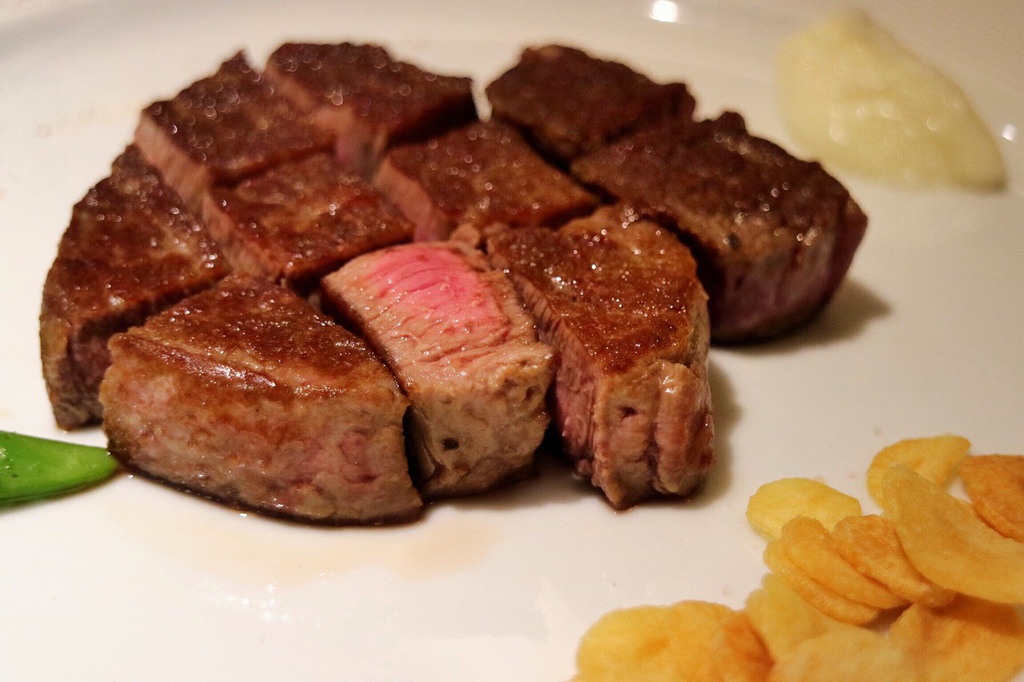 IMG_8322.jpg IMG_8322.jpg