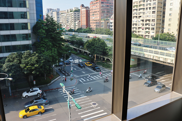 IMG_2556.jpg IMG_2556.jpg