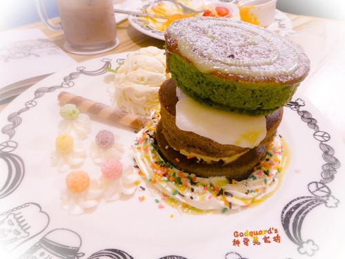 (體驗)[松菸]厚厚的鬆餅也能疊、壯觀驚奇的大份量甜點~疊疊樂 松菸店