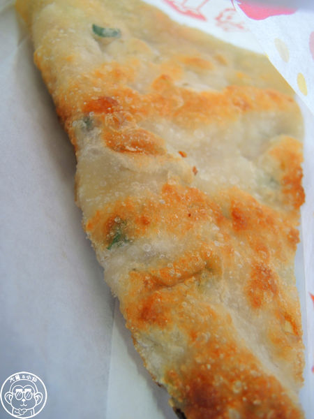 陳記蔥油餅:呷飽祙【新北三重・陳記蔥油餅】排隊銷魂蔥油餅 陳記蔥油餅:呷飽祙【新北三重・陳記蔥油餅】排隊銷魂蔥油餅