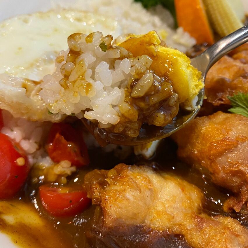 [台中北區] 田樂學院店_for Farm Burger | 巷弄老宅改建早午餐｜手作漢堡｜必吃焦糖布丁｜有插座田樂學院店