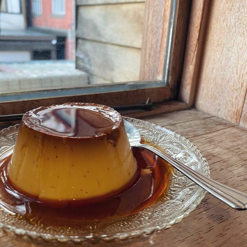 [台中北區] 田樂學院店_for Farm Burger | 巷弄老宅改建早午餐｜手作漢堡｜必吃焦糖布丁｜有插座田樂學院店