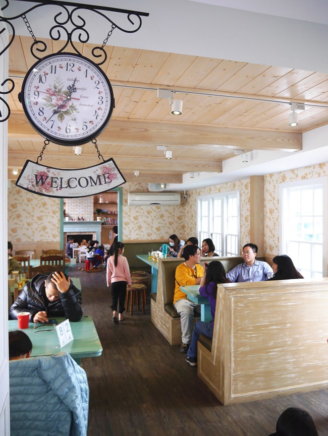 │宜蘭。冬山鄉│71度N庭園咖啡廳。夢幻Tiffany藍歐式洋房親子餐廳 │宜蘭。冬山鄉│71度N庭園咖啡廳。夢幻Tiffany藍歐式洋房親子餐廳