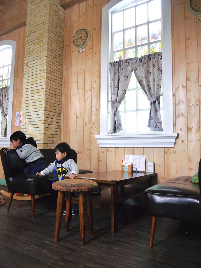 │宜蘭。冬山鄉│71度N庭園咖啡廳。夢幻Tiffany藍歐式洋房親子餐廳 │宜蘭。冬山鄉│71度N庭園咖啡廳。夢幻Tiffany藍歐式洋房親子餐廳