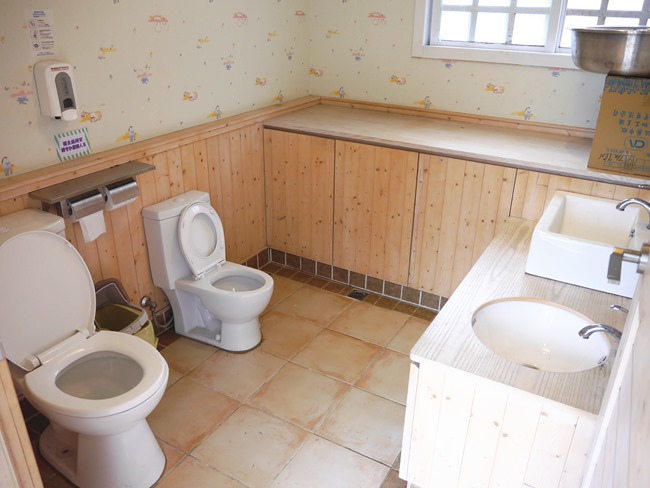 │宜蘭。冬山鄉│71度N庭園咖啡廳。夢幻Tiffany藍歐式洋房親子餐廳 │宜蘭。冬山鄉│71度N庭園咖啡廳。夢幻Tiffany藍歐式洋房親子餐廳