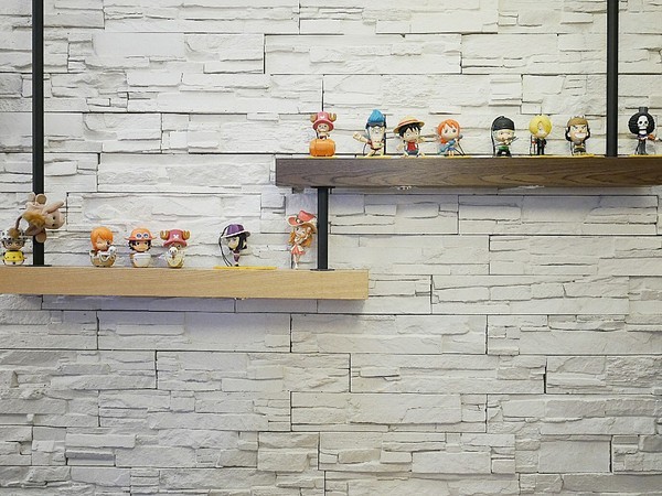 雙魚2次方(一中店):雙魚二次方-台中一中街旁創意漢堡 新推出的彩虹起司不只有外型更美味 動手做出屬於自己的漢堡 好吃又好玩