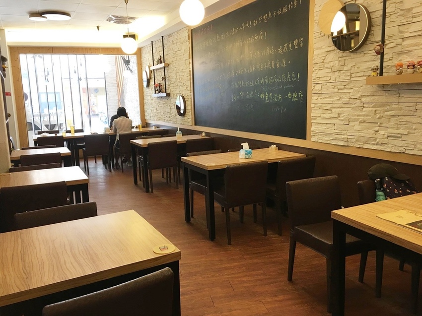 42925996_243331359679269_3994953741496221696_n.jpg 42925996_243331359679269_3994953741496221696_n.jpg