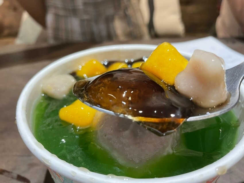 【台南 北區】公園路古早味芋圓冰 在炎熱的台南來碗清涼的吧