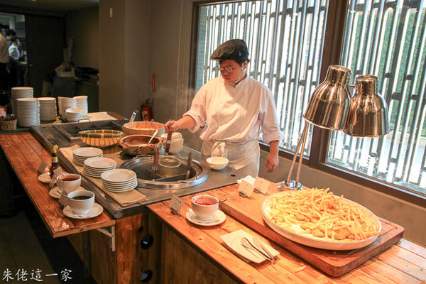 IMG_0393.jpg IMG_0393.jpg