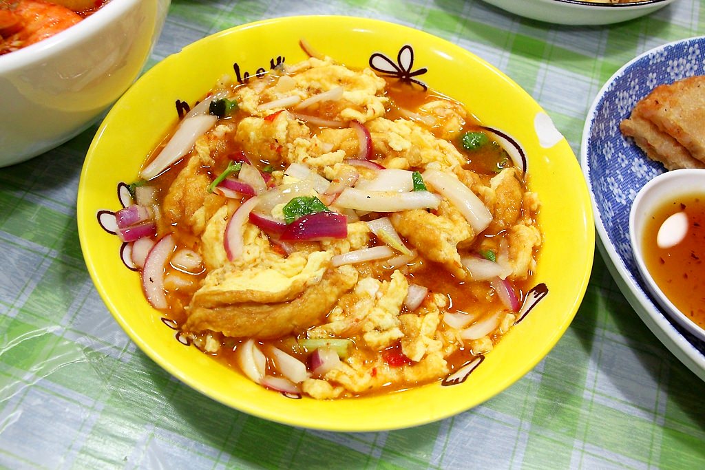 台中北屯，泰小葉泰式風味小食~平價的美味。 - 微笑Joe幸運