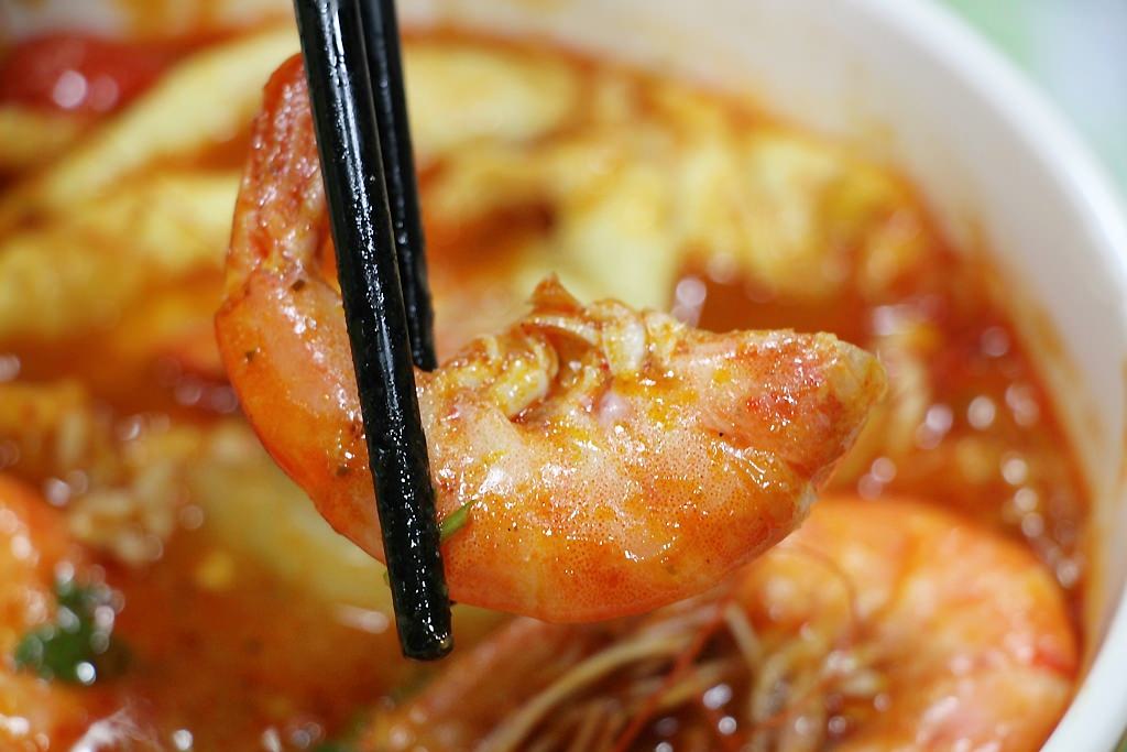 台中北屯，泰小葉泰式風味小食~平價的美味。 - 微笑Joe幸運