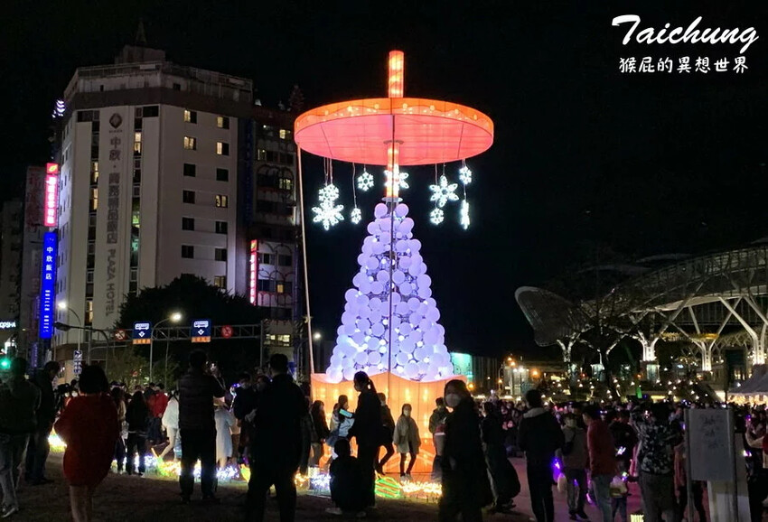 凱悅KTV平日4小時269元起超便宜，歌超新且超級多韓文歌跟抖音歌，牛肉麵超好吃24小時供應