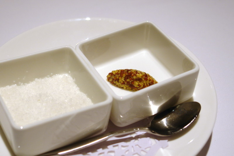 台中美食。MEATGQ橡木炙烤牛排館--牛排教父台中新作