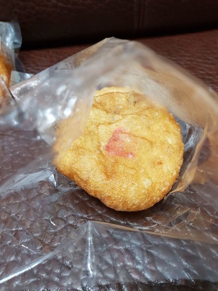 彰化市[阿貞饅頭 阿貞炸饅頭] 扣肉饅頭(爌肉饅頭)30元 咖哩包10元 紅豆包10元 2019食記之實在算很便宜啊!!又好吃!!