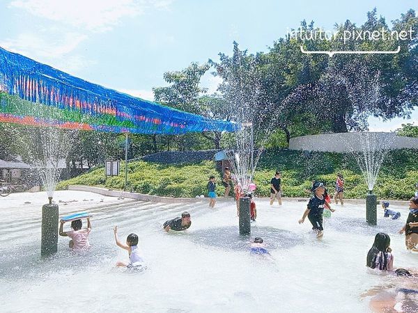 龍潭運動公園戲水區1.jpg 龍潭運動公園戲水區1.jpg