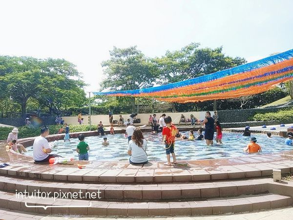 龍潭運動公園戲水區7.jpg 龍潭運動公園戲水區7.jpg