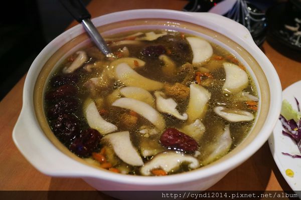 IMG_2113.JPG IMG_2113.JPG