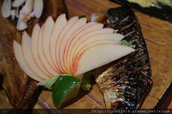 IMG_2107.JPG IMG_2107.JPG