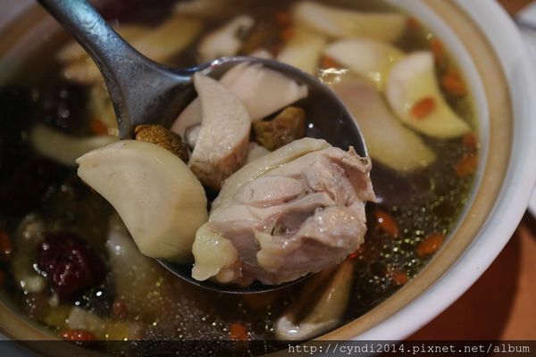 IMG_2111.JPG IMG_2111.JPG