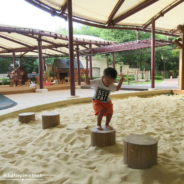 edasky29.jpg edasky29.jpg