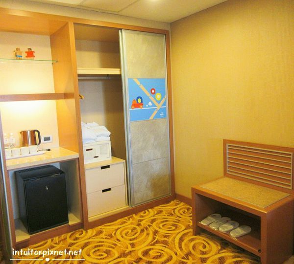 edasky8.jpg edasky8.jpg