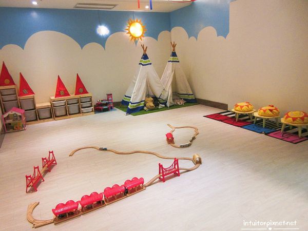 edasky19.jpg edasky19.jpg