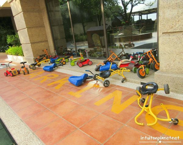 edasky32.jpg edasky32.jpg