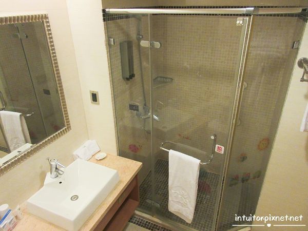 edasky10.jpg edasky10.jpg