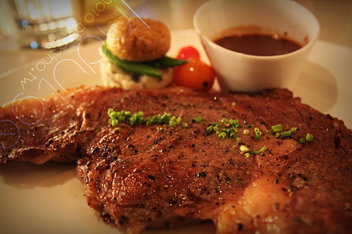 ► INDULGE創新餐酒館,東區巷弄內微醺美食饗宴