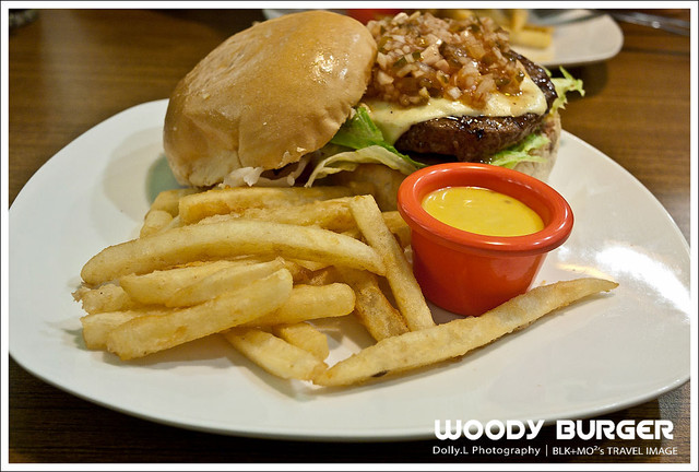 板橋│WOODY BURGER 無敵漢堡～吃了有無比活力！