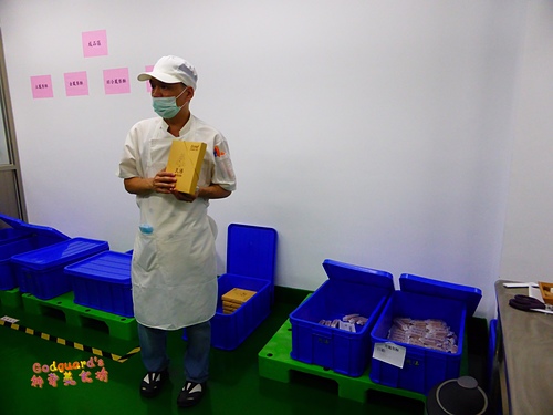 (體驗)[三和國中站]蔗糖無添加、純正鳳梨餡，館內還設3D立體館~天得鳳梨酥