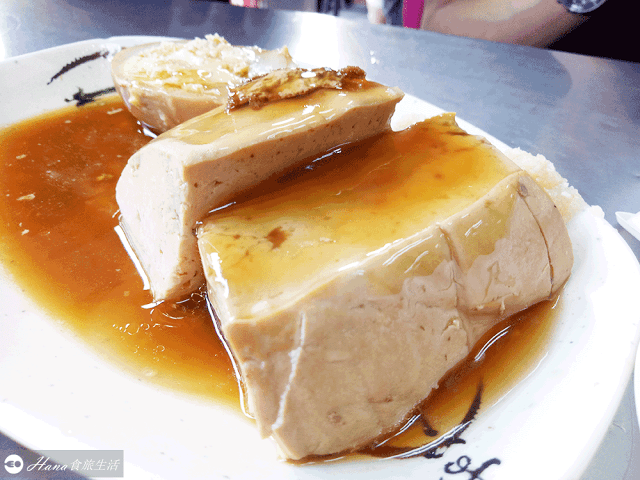 【嘉義東區】劉里長火雞肉飯 | 只開到下午的人氣排隊店 油蔥酥香氣十足 火雞肉新鮮嫩口