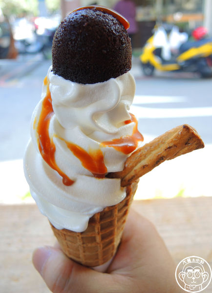 INO ICE(草悟道店):呷飽祙【台中西區・INO Ice】還有販售創新內餡雞蛋糕 INO ICE(草悟道店):呷飽祙【台中西區・INO Ice】還有販售創新內餡雞蛋糕