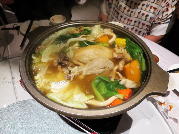 城市商旅-合菜餐廳(高雄真愛館)：呷青抄相聚饗宴~     ..海霸王城市商旅高雄真愛館