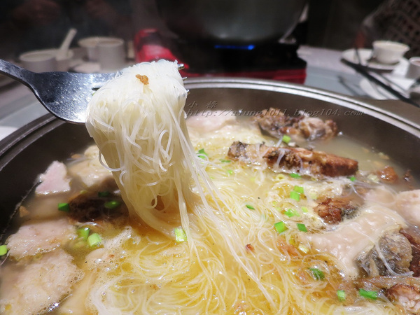 城市商旅-合菜餐廳(高雄真愛館)：呷青抄相聚饗宴~     ..海霸王城市商旅高雄真愛館