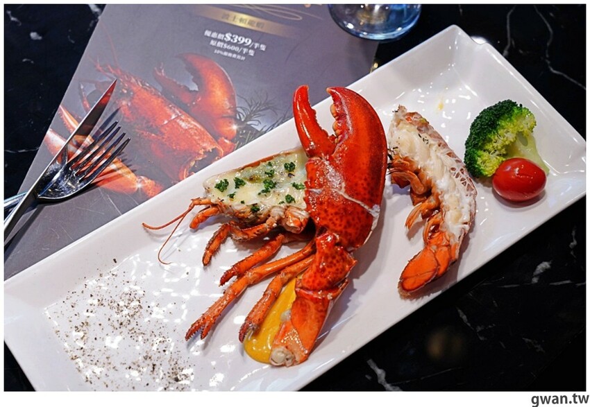 夏慕尼台中大隆店重新開幕,推出視覺系火焰肋眼,期間限定法式夢幻套餐又來了!